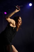 Мелани Чисхолм - The Isle of Wight Festival,12 июня 2012г. (13xHQ) 4ce4fd200198985