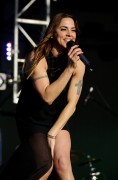 Мелани Чисхолм - The Isle of Wight Festival,12 июня 2012г. (13xHQ) C82d07200198716