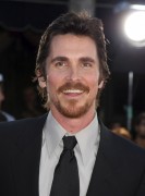 Кристиан Бэйл (Christian Bale) 2009-06-23 At Public Enemies Premiere in LA - 184xHQ 7f48b5207599462
